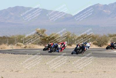 media/Dec-06-2025-CVMA (Sat) [[4a896cc04c]]/Race 4-Formula Middleweight/